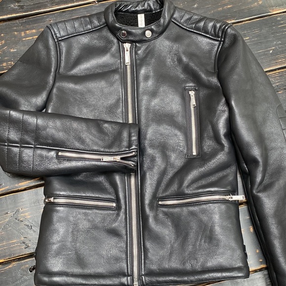 Zara Man Fleece Lined Vegan Leather Jacket with Silver Zipper Hardware - Picture 9 of 17